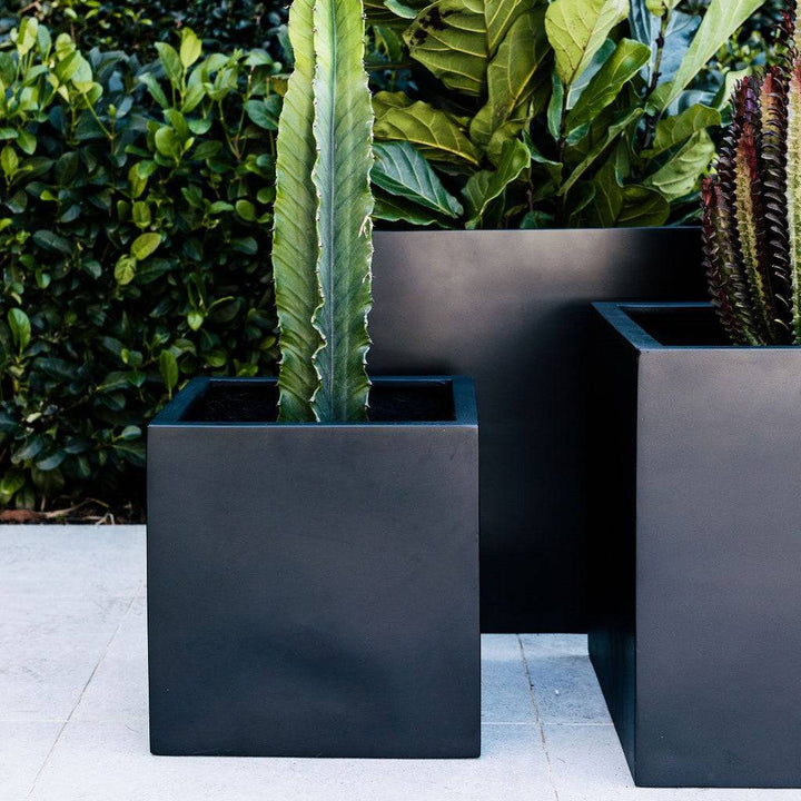 Garden planters for balcony